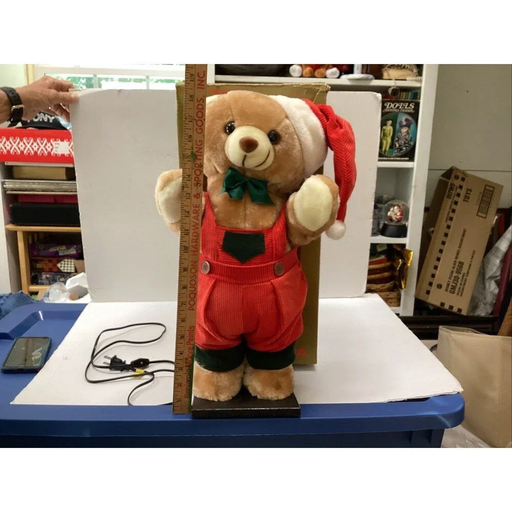vintage animated Christmas 19” teddy bear 1989 (works)